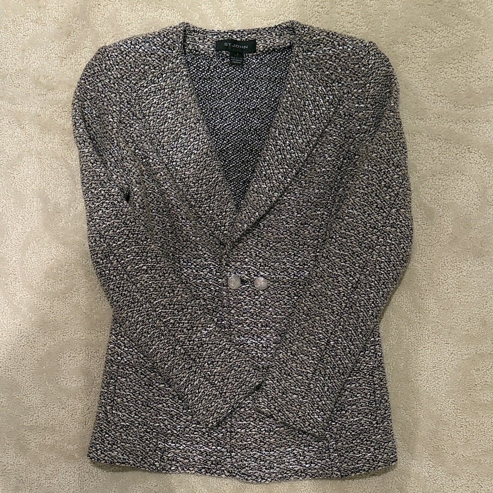 St. John Black and White Textured Garment